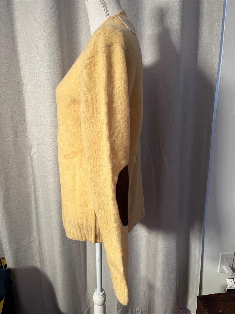 NEW! Polo by Ralph Lauren Yellow Crewneck Sweater with Brown Elbow Patch - Picture 4 of 16